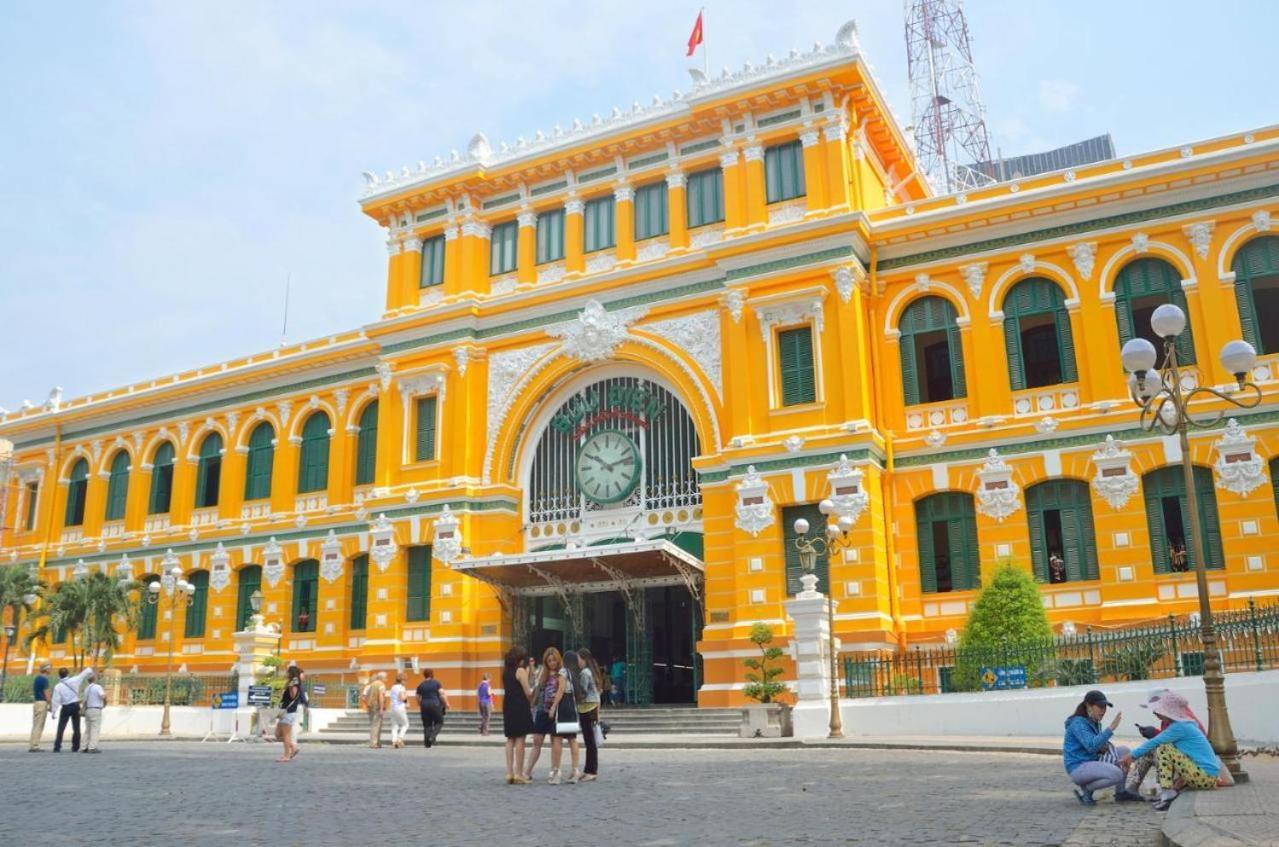 Khách sạn Diamond Crown 2