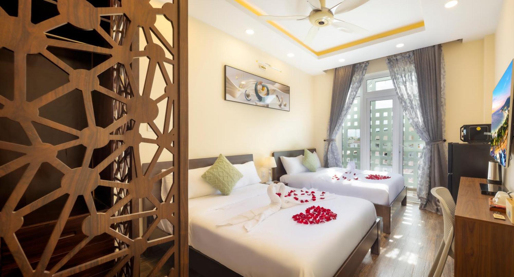 Diamond Crown 2 TP. Hồ Chí Minh